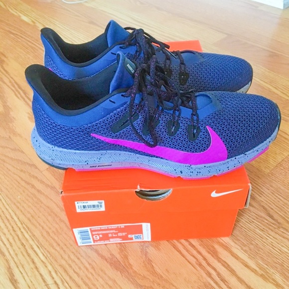 Nike Shoes - Nike Quest Running shoe